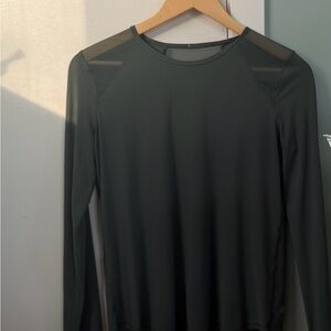 Lululemon sculpt long sleeve shirt in dark green
